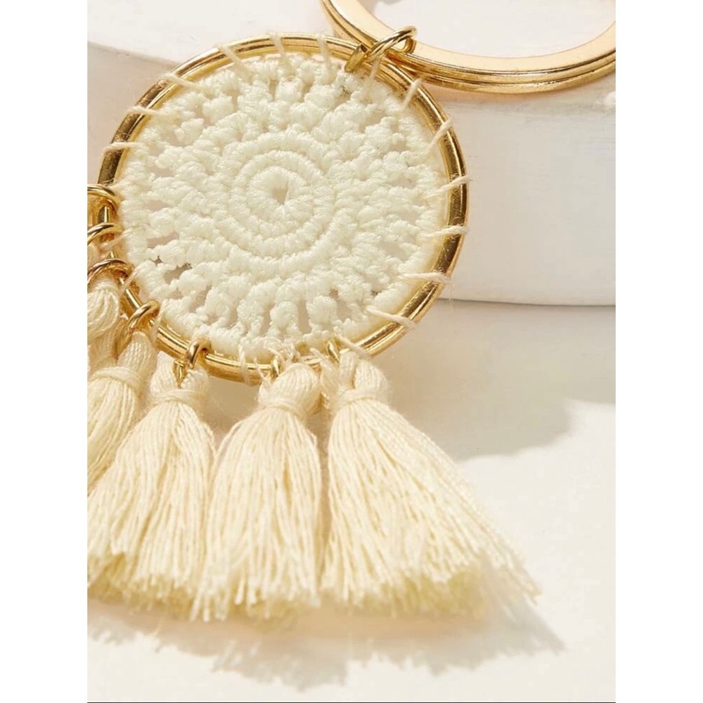3/25$ Tassel Gold Ring Keychain - Picture 2 of 4